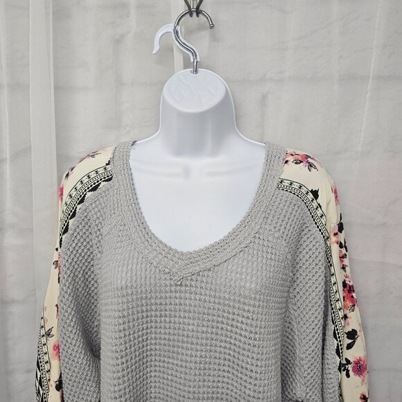 Alchemy Thread Gray Thermal Mixed Media Blouse Floral Boho XL - Picture 2 of 11